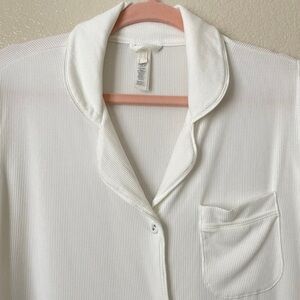 Skims Pajama Top Womens Small White Soft Lounge Button Up Long Sleeve Loungewear